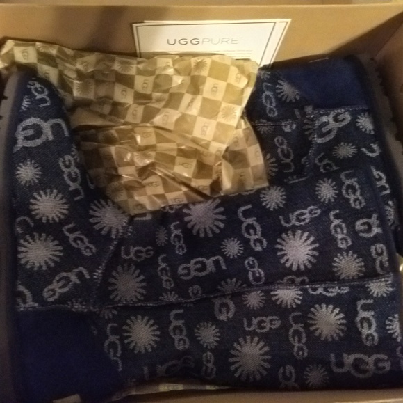 UGG BLUE DENIM BOOTS - Picture 3 of 3